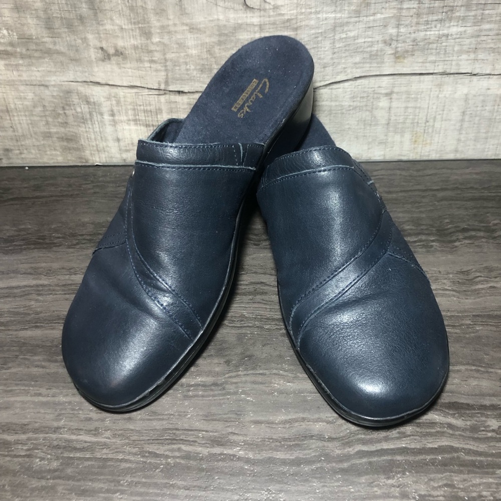 Clarks Collection Women’s 8M Navy Blue Leather Slip On Mules